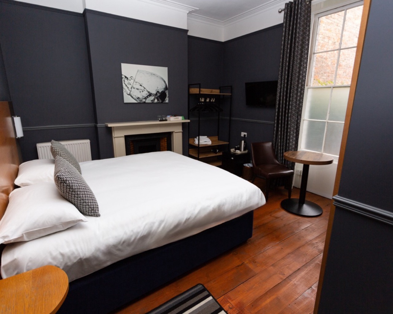 CHH - Paws & Relax - 1