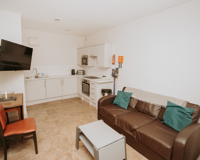 CHH - The Apartment - 3